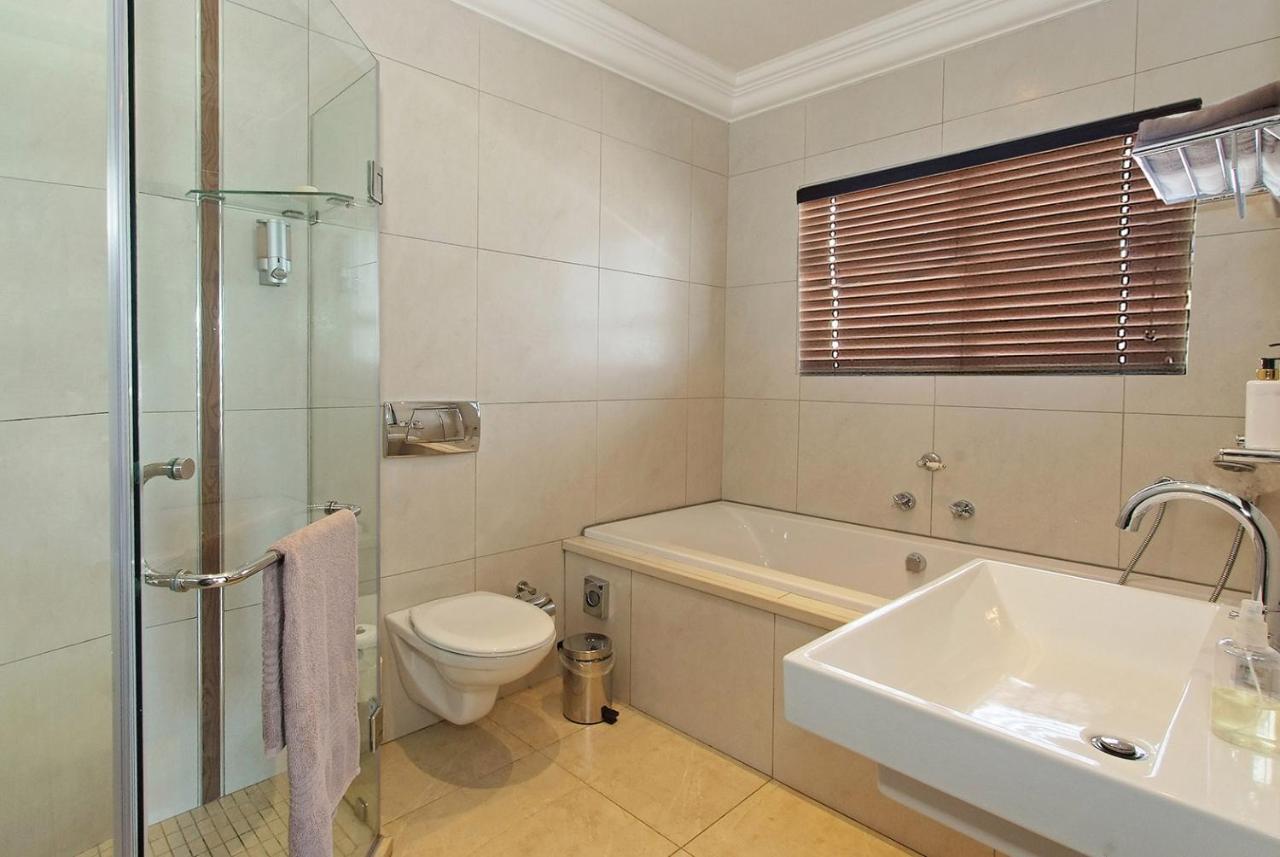 Ushaka Manor Guest House Durban Zewnętrze zdjęcie